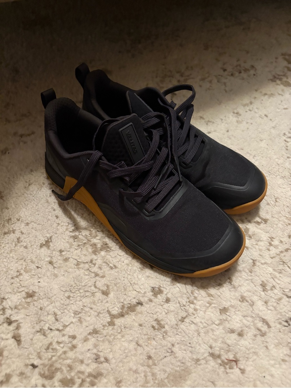 Men's Black and Brown Velites